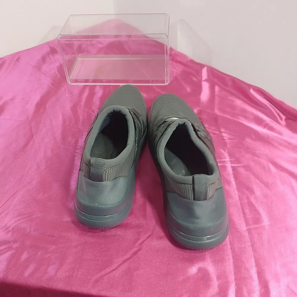 Bzees shoes womens
